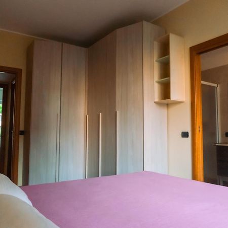 Prestigioso Appartamento In Zona Tortona - Solari Milán Exterior foto